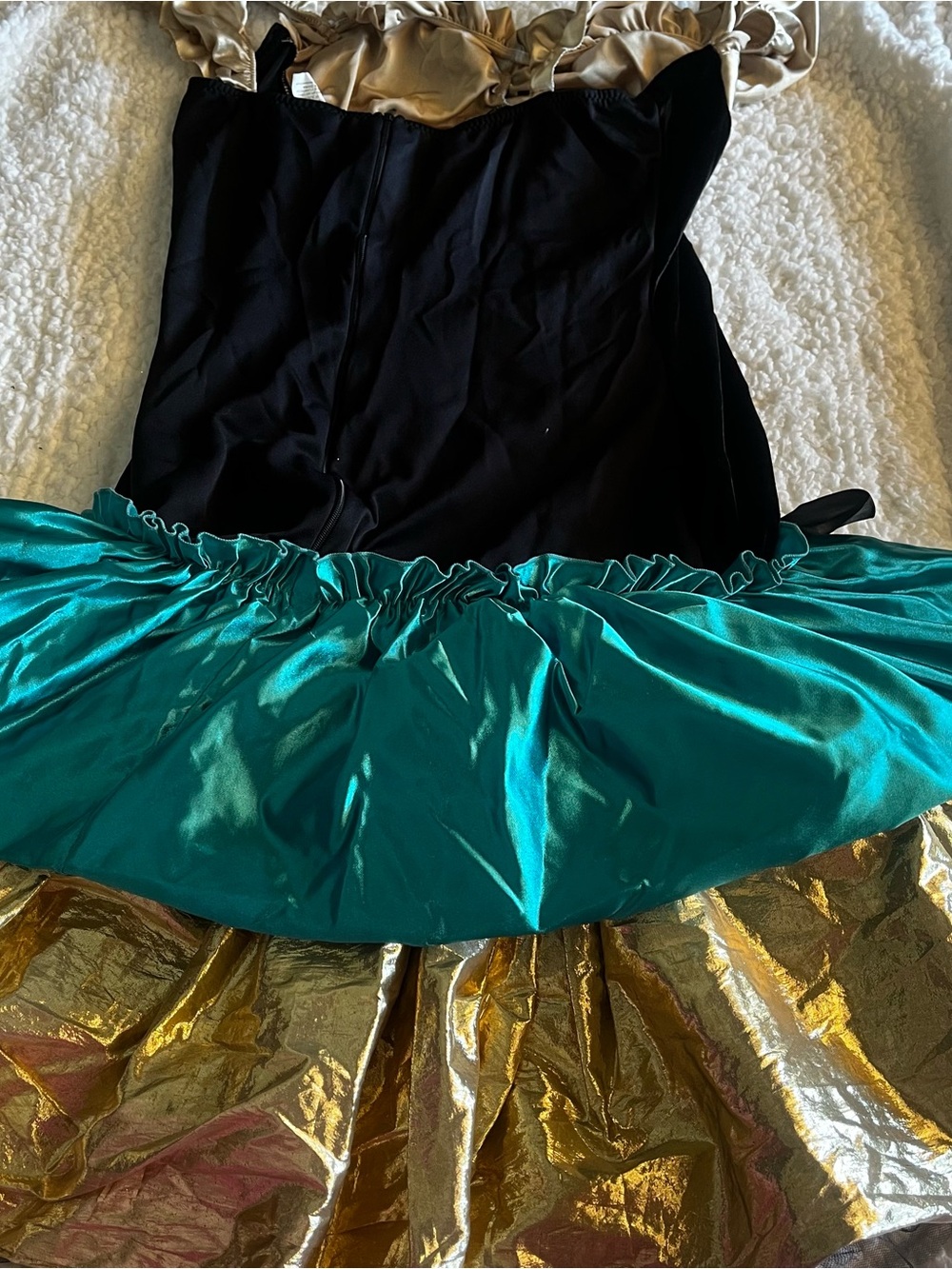 Women’s Mad Hatter Costume - Picture 2 of 5